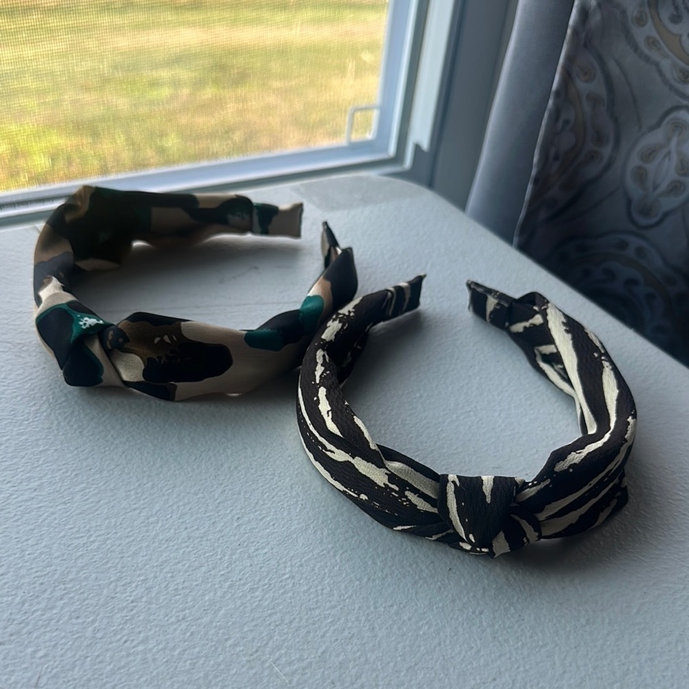 NEW Stylish Black and Cream Headbands